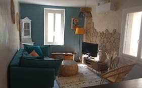 Maison De Village Sarrians